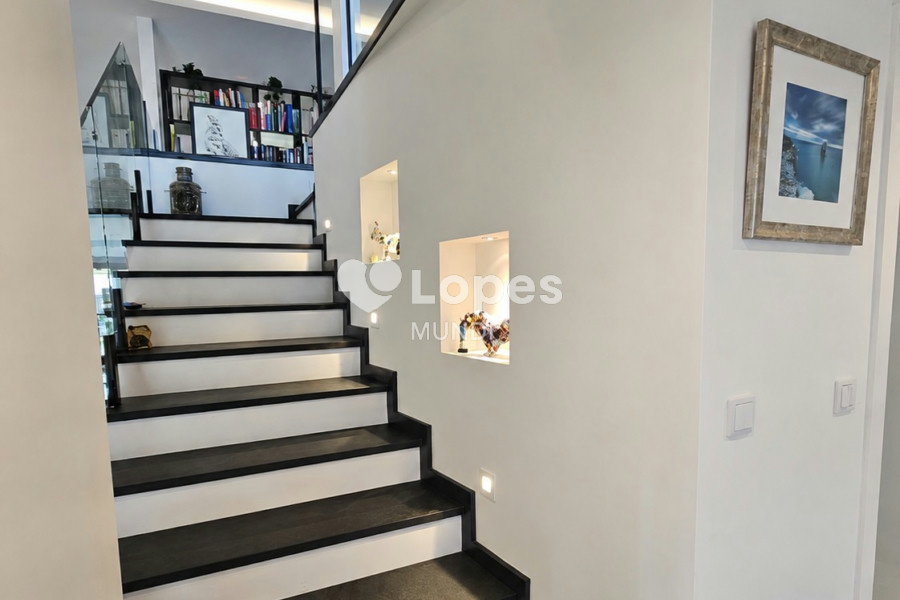 Casa com 3 quartos à venda no Algarve, Portugal – Piscina e terreno de 12.000 m²