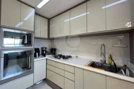 Cobertura à venda com 3 quartos, sendo 2 suítes, em Tijuca, Rio de Janeiro, RJ