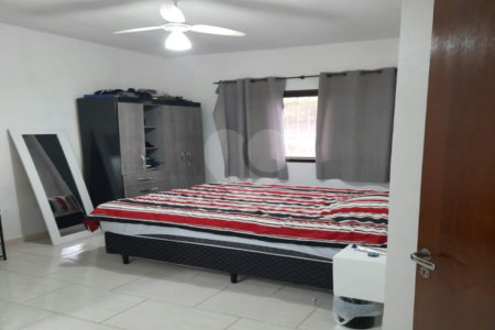 Casa à venda com 4 quartos, sendo 1 suíte, em City Bussocaba, Osasco, SP