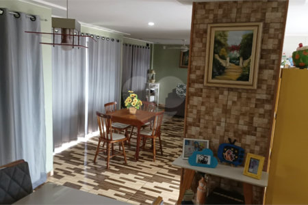 Casa à venda com 3 quartos, sendo 1 suíte, em Campo Grande, Rio de Janeiro, RJ