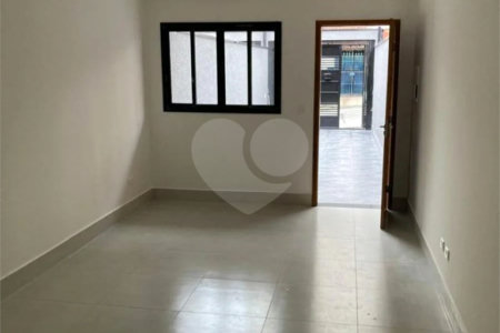 Casa à venda com 2 suítes em Vila Polopoli, São Paulo, SP