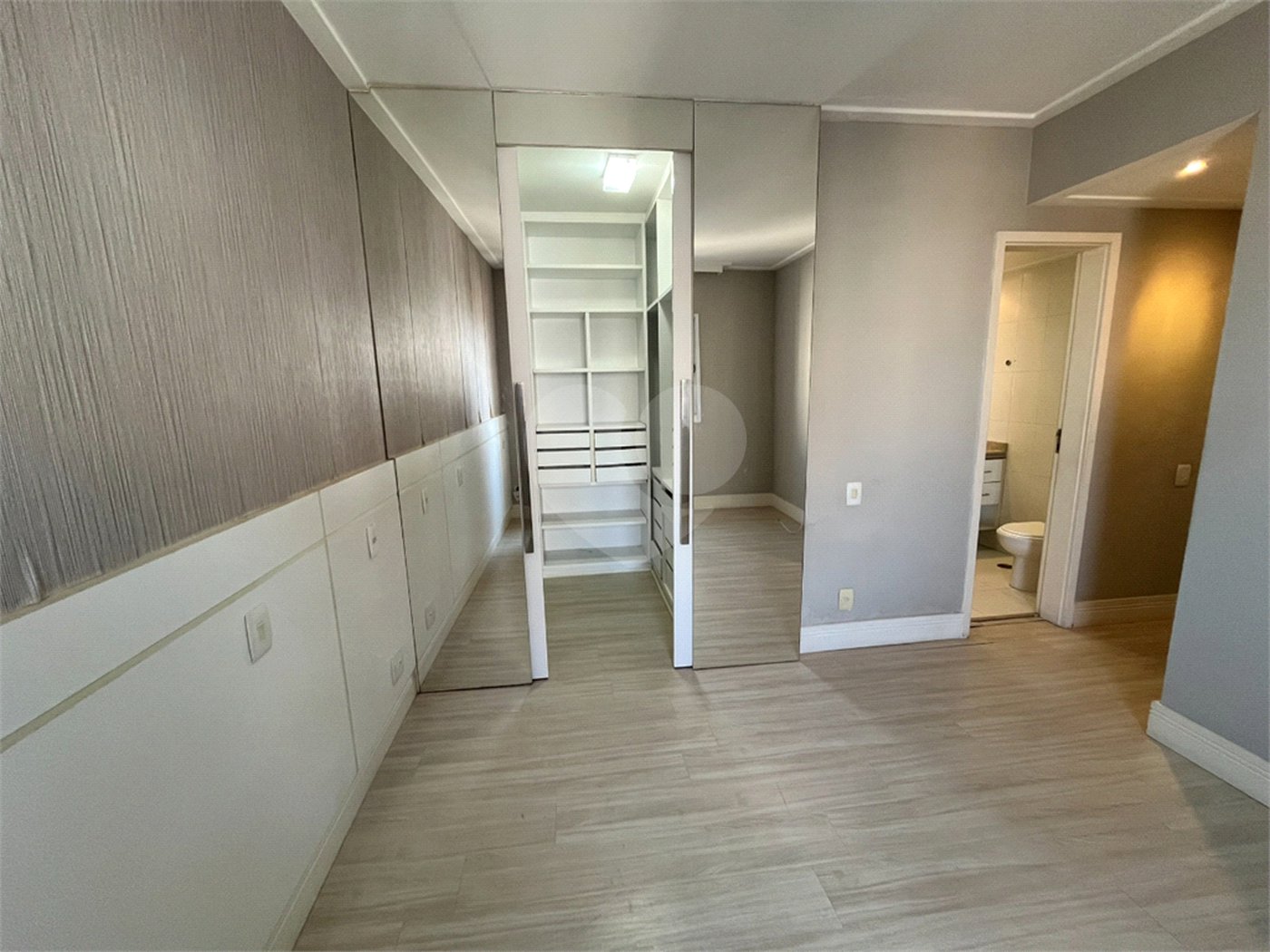 Apartamento à venda com 3 suítes em Mooca, São Paulo, SP