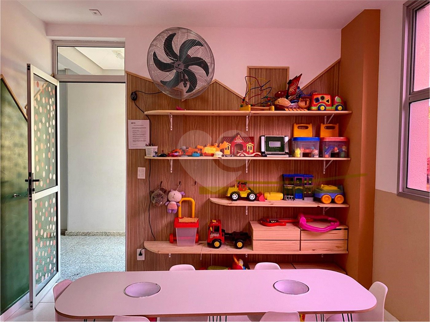 Apartamento à venda com 3 quartos, sendo 1 suíte,  em Saúde, São Paulo, SP