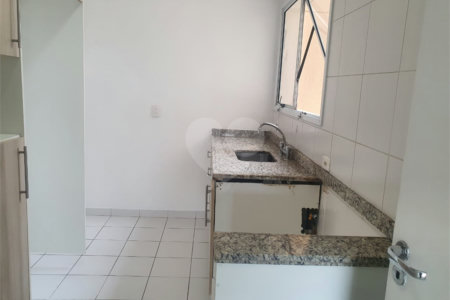 Apartamento à venda com 3 quartos, sendo 1 suíte, em Granja Julieta, São Paulo, SP