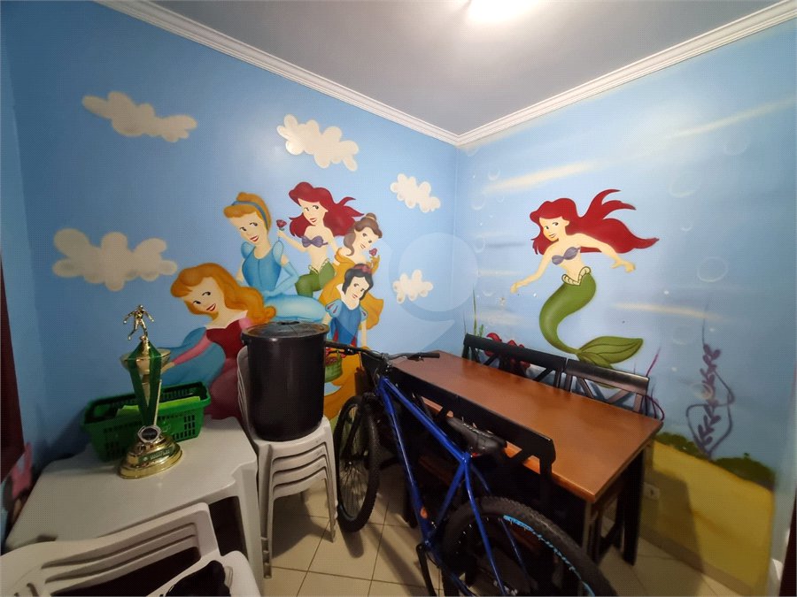 Sobrado à venda com 4 quartos, sendo 2 suítes, em Vila Barreto, São Paulo, SP