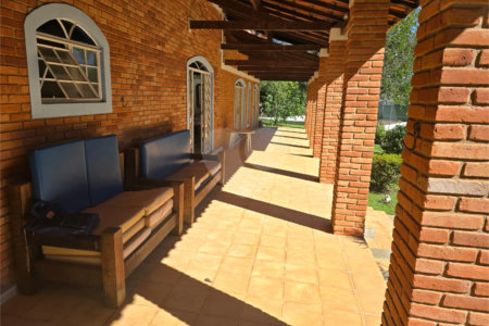 Chácara à venda com 4 quartos, sendo 1 suíte, em Cercadinho, Alambari, SP