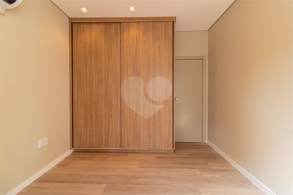 Apartamento à venda com 3 quartos, sendo 2 suítes, em Bela Vista, São Paulo, SP