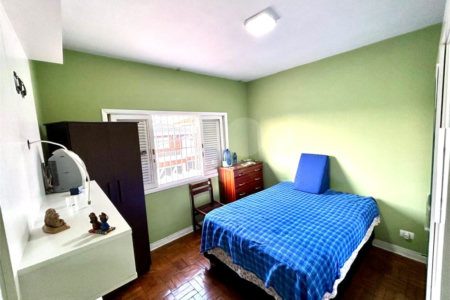 Casa à venda com 2 quartos em Vila Carrão, São Paulo, SP