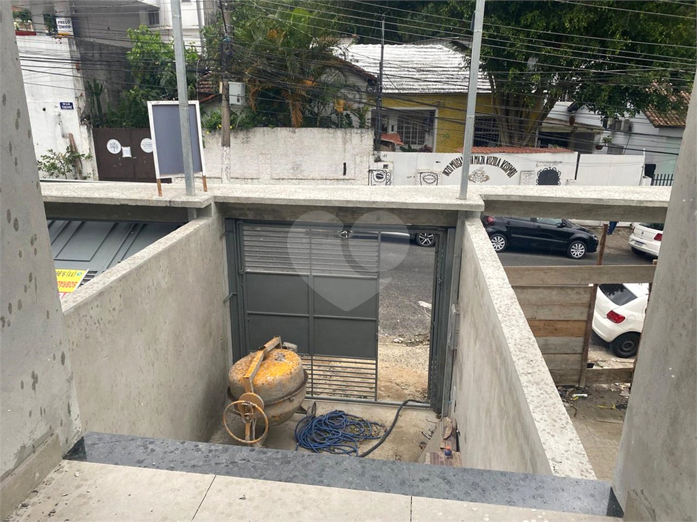 Sobrado à venda com 3 quartos, sendo 1 suíte, em Campo Grande, São Paulo, SP