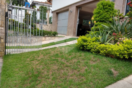 Sobrado à venda com 3 quartos, sendo 1 suíte,  em Jardim Franca, São Paulo, SP