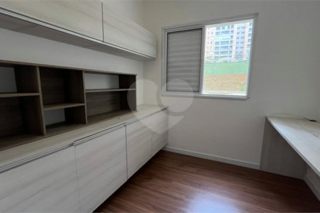Apartamento à venda com 4 quartos, sendo 2 suítes,  em Vila Nova Socorro, Mogi das Cruzes, SP