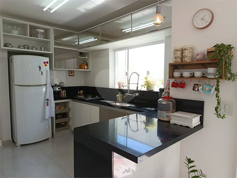 Sobrado à venda com 3 quartos, sendo 1 suíte, em Vila Prudente, São Paulo, SP