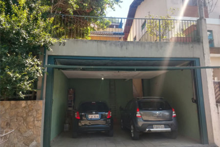 Sobrado à venda com 4 quartos, sendo 1 suíte,  em Parque dos Príncipes, São Paulo, SP