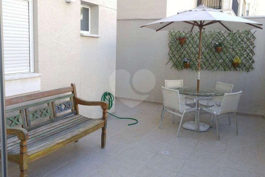 Apartamento à venda com 3 quartos, sendo 1 suíte, em Vila Irmãos Arnoni, São Paulo, SP