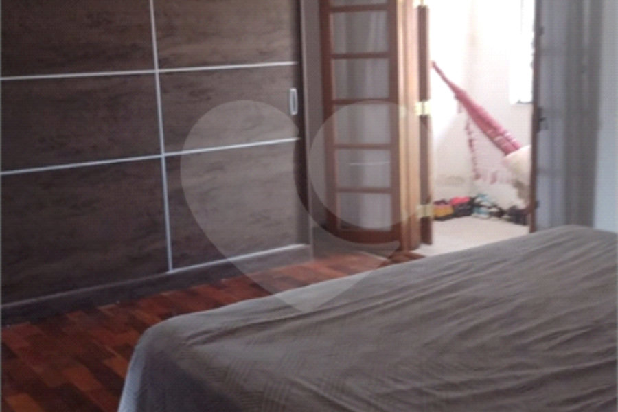 Casa à venda com 3 quartos, sendo 1 suíte, em Parque Edu Chaves, São Paulo, SP