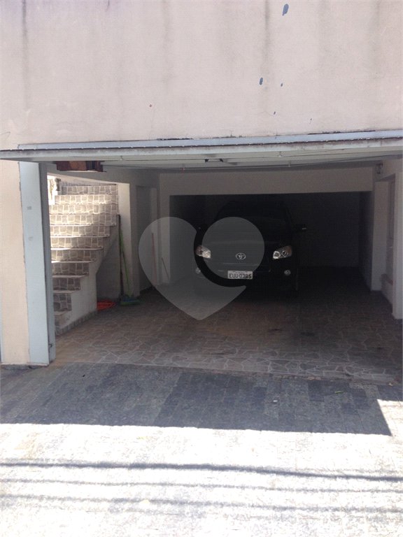 Sobrado à venda com 4 quartos, sendo 1 suíte, em Jardim Celeste, São Paulo, SP