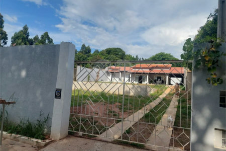 Casa à venda com 4 quartos, sendo 1 suíte, em Minas de Inhandjara, Itupeva, SP