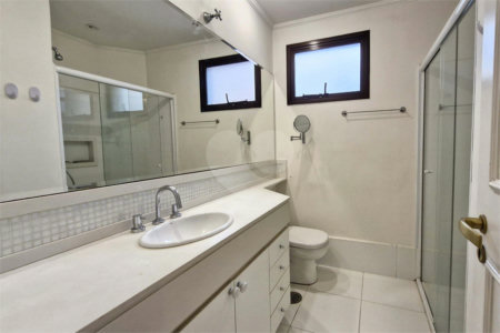 Apartamento à venda com 4 suítes em Moema, São Paulo, SP