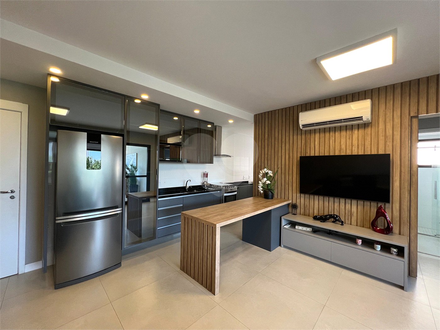 Apartamento à venda com 2 quartos, sendo 1 suíte, em Santa Teresinha, São Paulo, SP