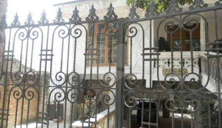 Sobrado à venda com 5 quartos, sendo 1 suíte,  em Tremembé, São Paulo, SP