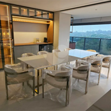 Apartamento à venda com 3 suítes em Jardim Morumbi, São Paulo, SP