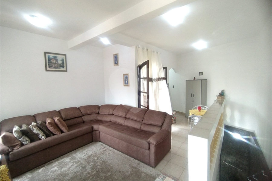 Casa à venda com 4 quartos em Chora Menino, São Paulo, SP