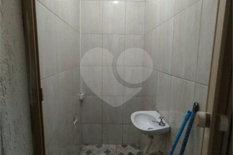 Sobrado à venda com 3 quartos em Vila Sacadura Cabral, Santo André, SP