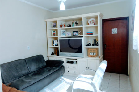 Casa à venda com 3 quartos em Vila Clayton, Valinhos, SP
