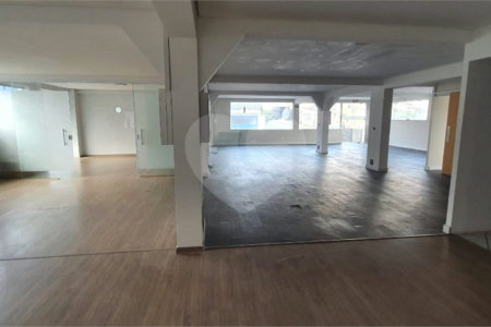 Prédio à venda ou para alugar em Vila Palmares, Santo André, SP