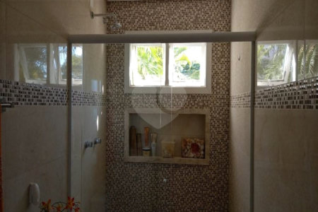 Casa à venda com 3 quartos, sendo 1 suíte,  em Bosque, Vinhedo, SP