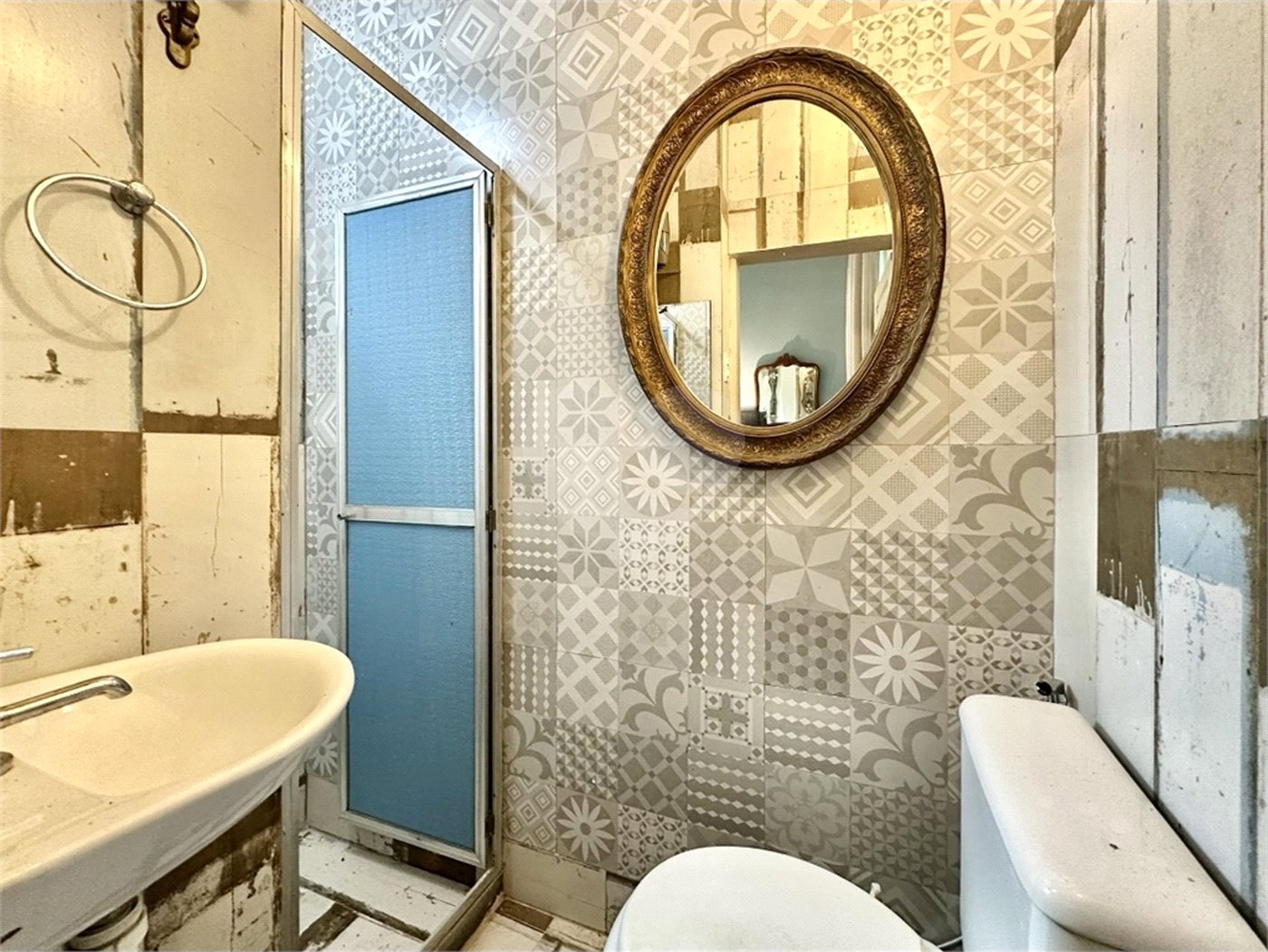 Casa à venda com 7 quartos, sendo 1 suíte, em Cosme Velho, Rio de Janeiro, RJ