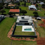 Casa à venda com 4 suítes no condomínio Gramado Park Residencial, Álvares Machado - SP