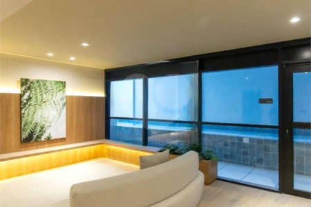 Apartamento à venda com 2 quartos, sendo 1 suíte,  em Vila Romana, São Paulo, SP