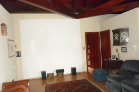 Sobrado à venda com 5 quartos, sendo 3 suítes, em Fazenda Morumbi, São Paulo, SP