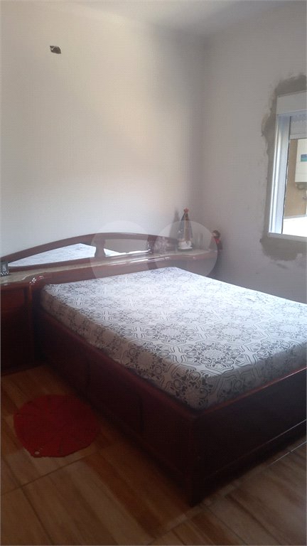 Casa à venda com 5 quartos, sendo 2 suítes, em Jardim Santa Clara, Guarulhos, SP