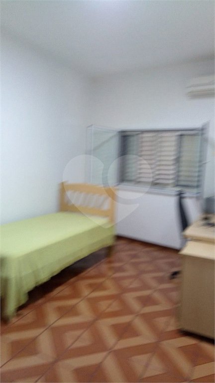 Casa Térrea à venda com 3 quartos, sendo 1 suíte, em Jardim Oriental, São Paulo, SP