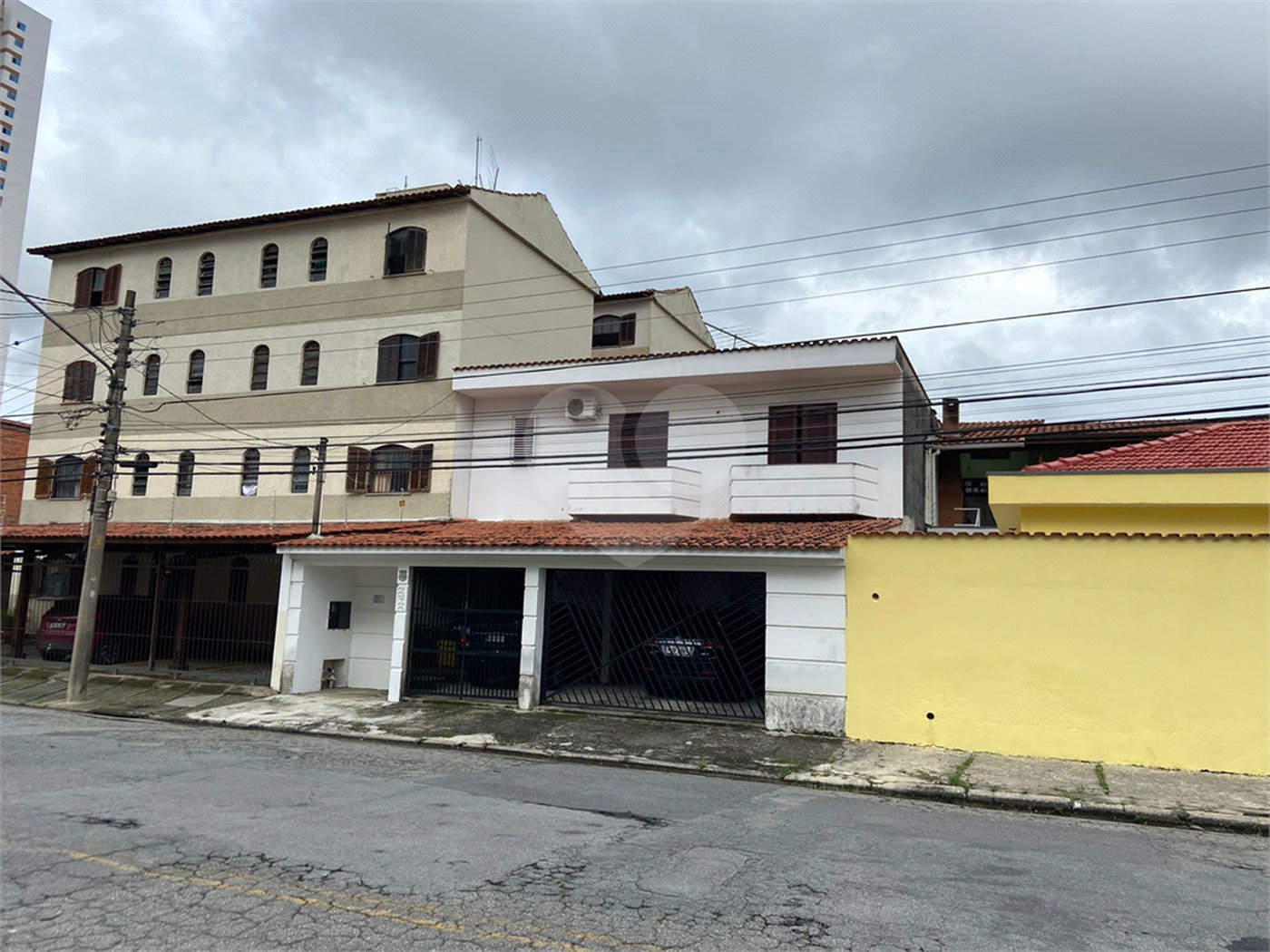 Casa à venda com 4 quartos, sendo 2 suítes, em Vila Mogilar, Mogi das Cruzes, SP