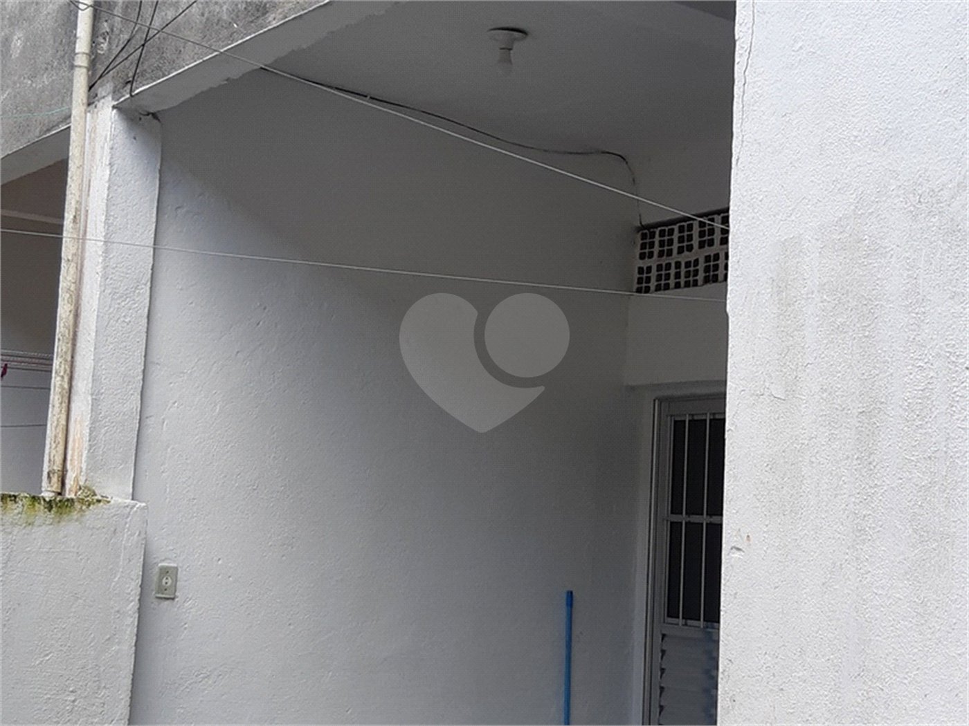 Sobrado à venda com 20 quartos em Jardim Peri, São Paulo, SP