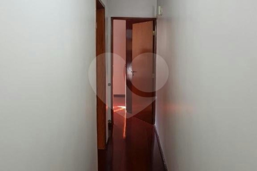 Sobrado à venda com 2 quartos em Santana, São Paulo, SP