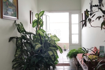 Casa à venda com 4 quartos, sendo 2 suítes,  no Centro, Itu, SP