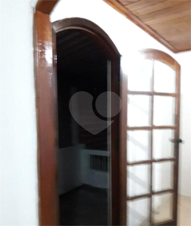 Sobrado à venda com 4 quartos, sendo 2 suítes, em Tremembé, São Paulo, SP