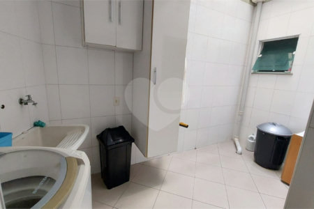 Casa à venda com 3 suítes no condomínio Itapuã XI, São Paulo - SP