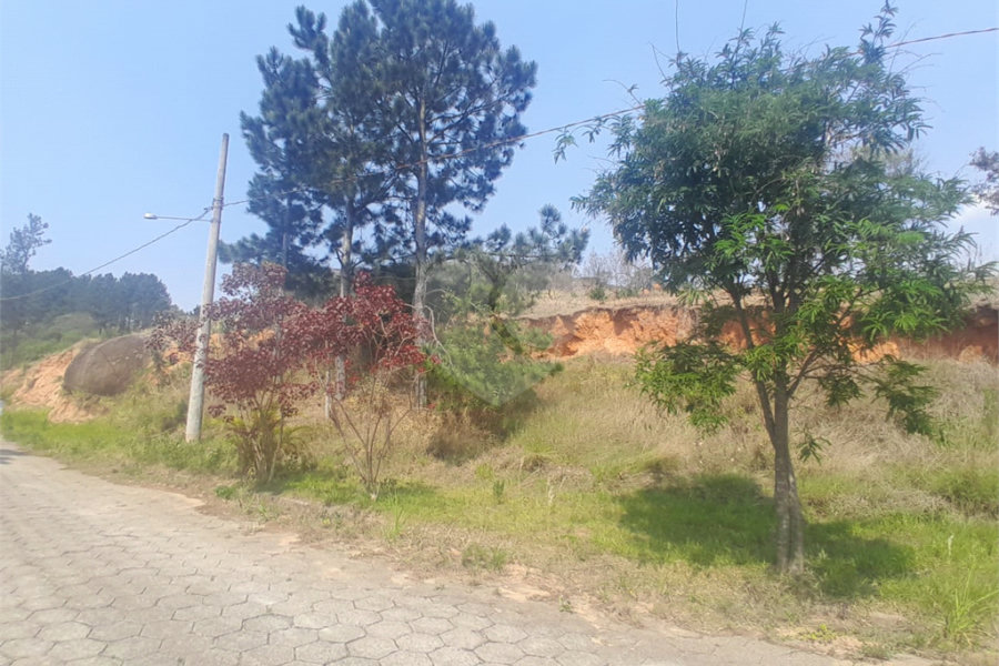 Terreno à venda no condomínio Aútria da Cantareira, Mairiporã - SP