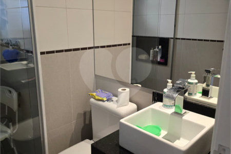 Apartamento à venda com 2 quartos, sendo 1 suíte,  em Loteamento Mogilar, Mogi das Cruzes, SP