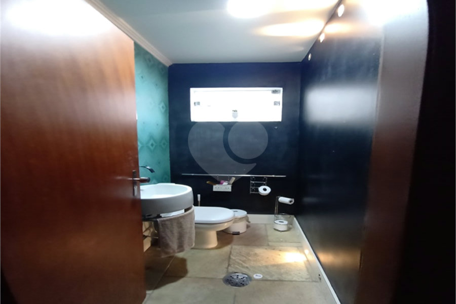 Casa à venda com 4 quartos, sendo 1 suíte, em Santana, São Paulo, SP