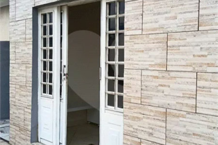 Casa à venda com 3 quartos, sendo 1 suíte, em Santíssimo, Rio de Janeiro, RJ