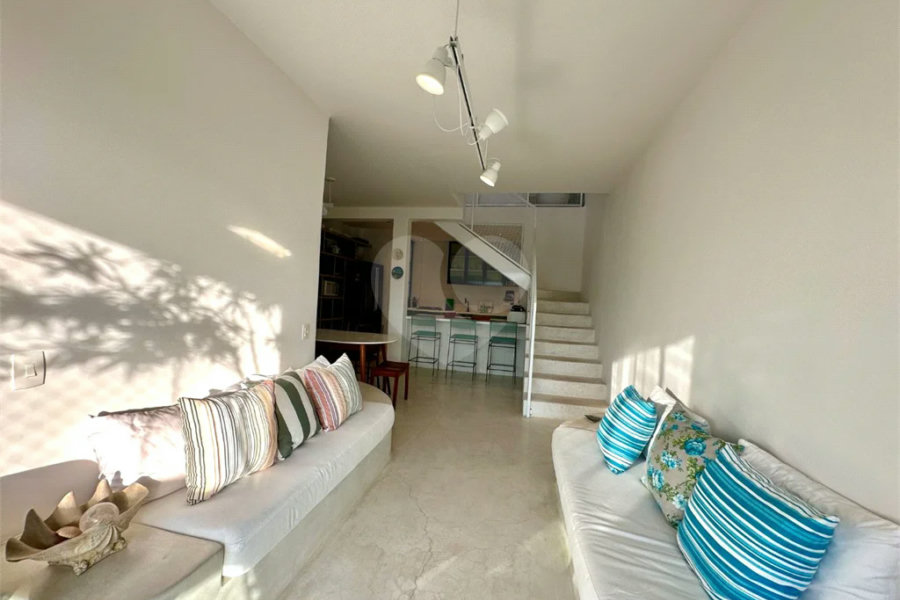 Cobertura à venda com 4 quartos, sendo 3 suítes,  em Riviera de São Lourenço, Bertioga, SP