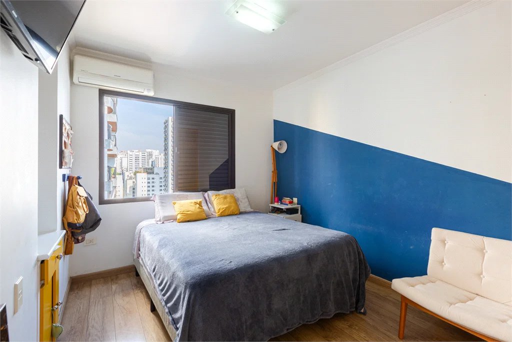 Apartamento à venda com 4 quartos, sendo 3 suítes,  em Real Parque, São Paulo, SP