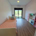Casa à venda com 6 quartos, sendo 5 suítes, no condomínio Jardim Primavera, Louveira - SP
