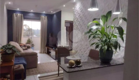 Apartamento à venda com 2 quartos em Areão, Taubaté, SP